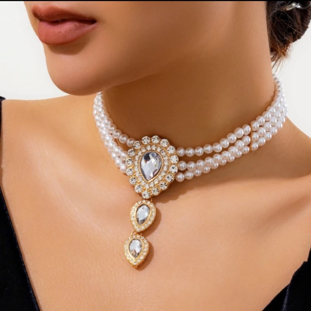 🌟 Pearl Elegant Choker Necklace